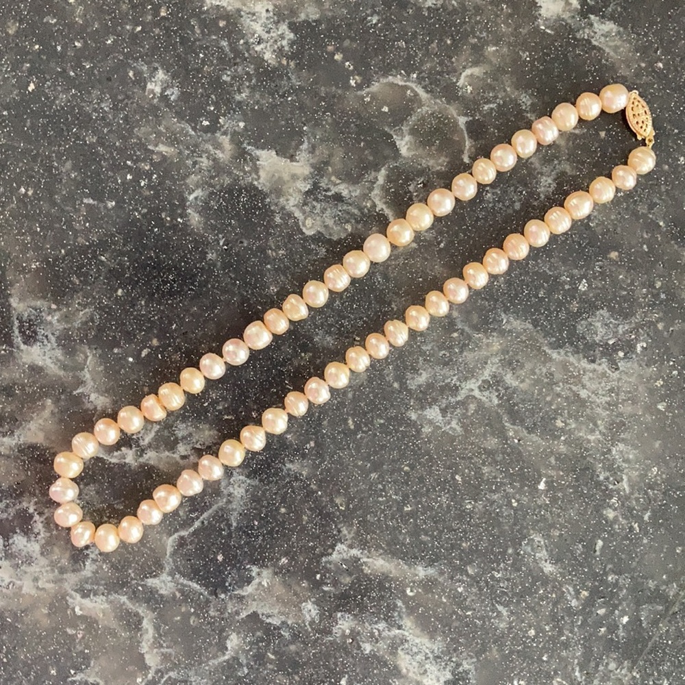 New handmade freshwater mauve pearl necklace - Picture 5 of 6
